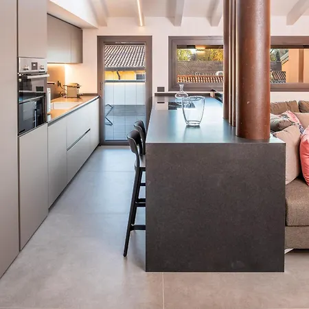 Blumen Apartment