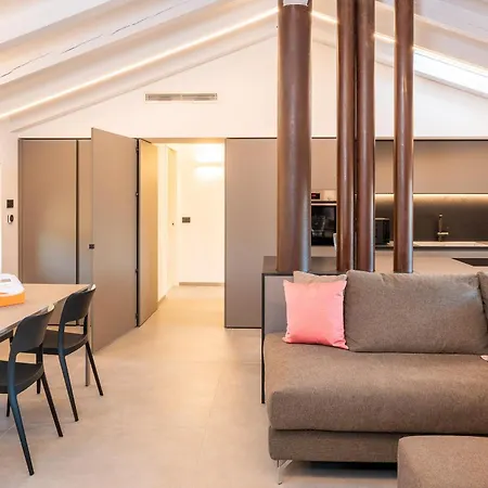Blumen Apartment